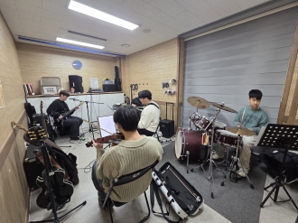 [밴드] YUIL