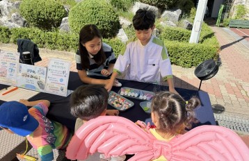 청소년기후행동단 ‘에코크루’ 「소소해한마당」 병뚜껑 키링 만들기 부스 운영 ✨ 게시물 첨부 이미지