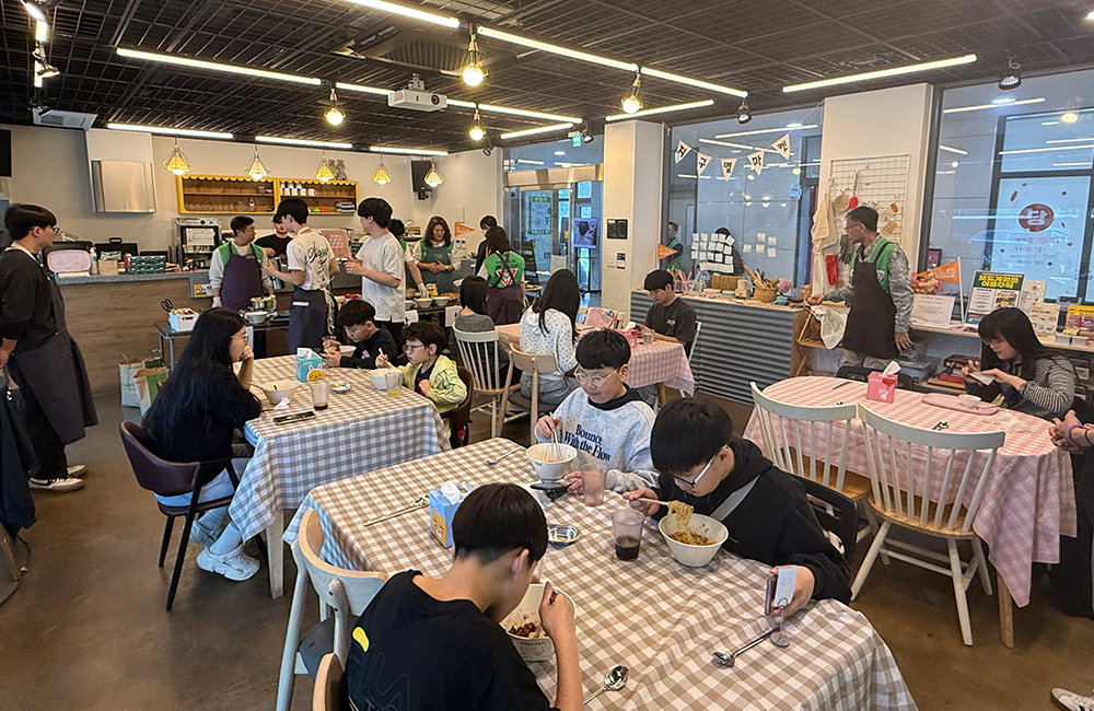 함께 차리는 마을 '한끼밥상'